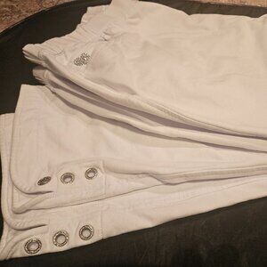 Womans 3XShort Cropped Pants @MelzUniqueBoutique